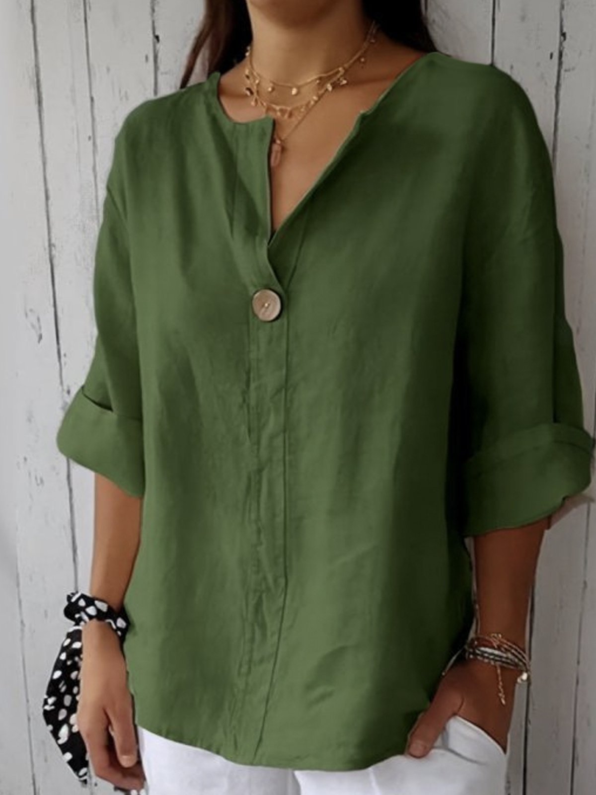 CASELLE | RELAXED V-NECK TOP