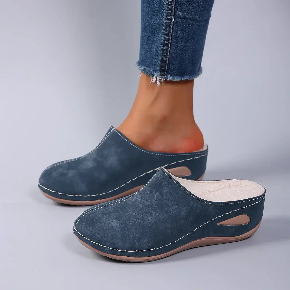CARELLE | COSY ORTHOPAEDIC SLIPPERS