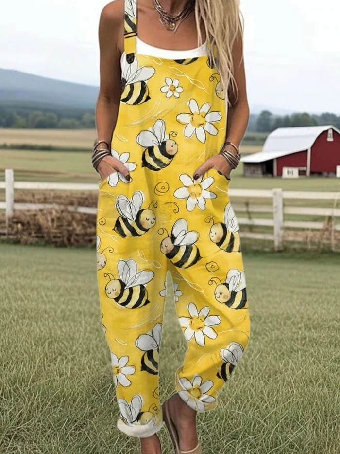 CAROLE | WOMEN'S SUMMER DUNGAREES WITH PLAYFUL PRINT