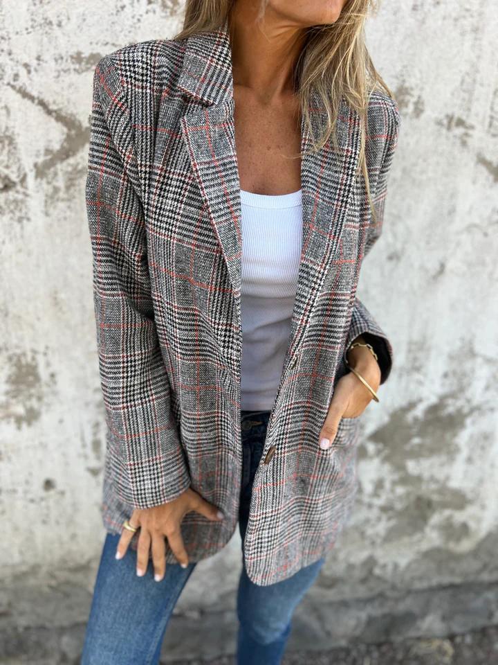 CLARA | ELEGANT BLAZER